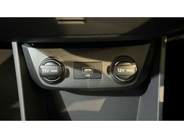 Hyundai Ioniq IONIQ 100kW Premium 38kWh 5dr Auto