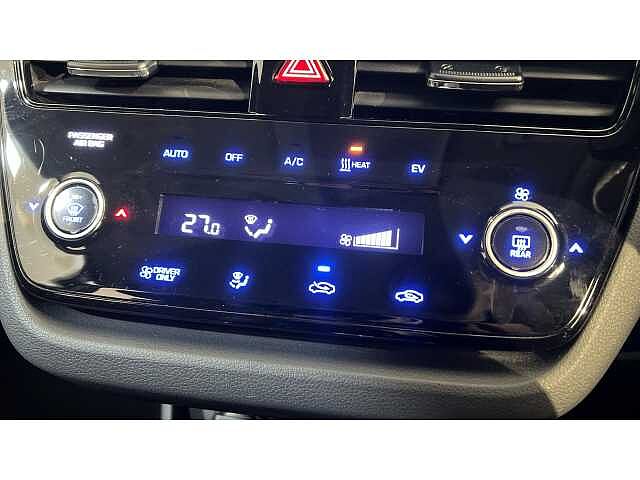 Hyundai Ioniq IONIQ 100kW Premium 38kWh 5dr Auto