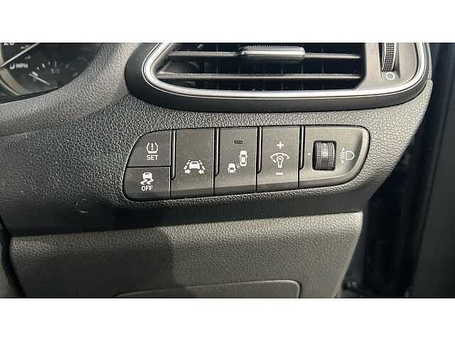 Hyundai I30 Fastback I30 FASTBACK 1.4T GDI Premium SE 5dr DCT