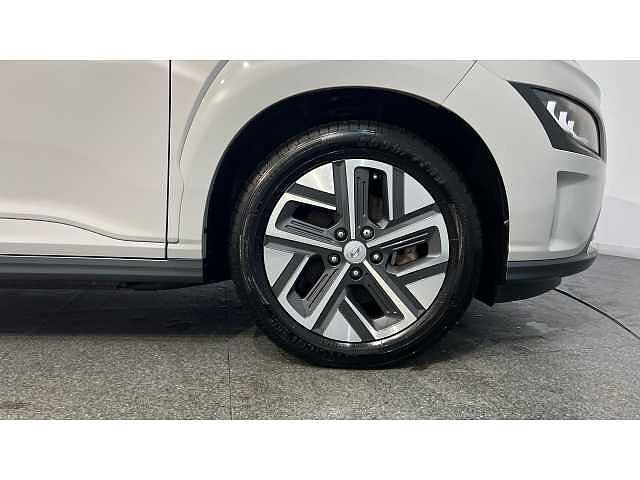 Hyundai Kona KONA 100kW Premium 39kWh 5dr Auto