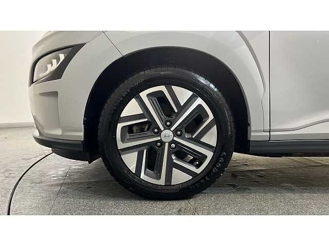 Hyundai Kona KONA 100kW Premium 39kWh 5dr Auto
