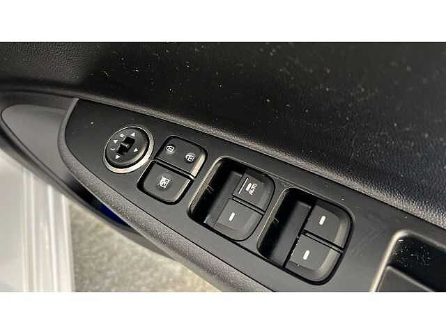 Hyundai i10 I10 1.0 Premium 5dr