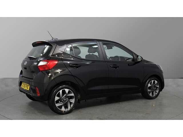 Hyundai I10 i10 5Dr HAT 1.0 MPi 63ps Advance NAV AU Phantom Black