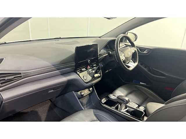 Hyundai Ioniq IONIQ 100kW Premium SE 38kWh 5dr Auto