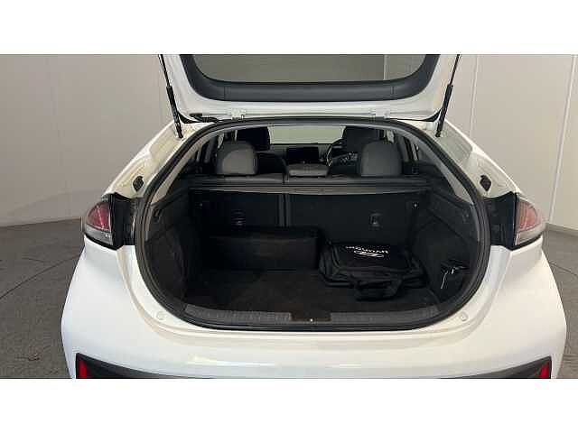 Hyundai Ioniq IONIQ 100kW Premium SE 38kWh 5dr Auto