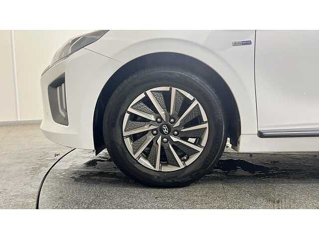 Hyundai Ioniq IONIQ 100kW Premium SE 38kWh 5dr Auto