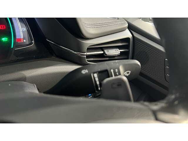 Hyundai Ioniq IONIQ 100kW Premium SE 38kWh 5dr Auto
