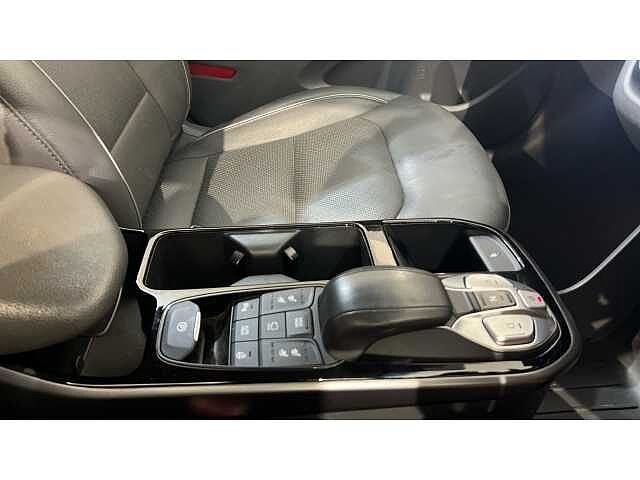 Hyundai Ioniq IONIQ 100kW Premium SE 38kWh 5dr Auto