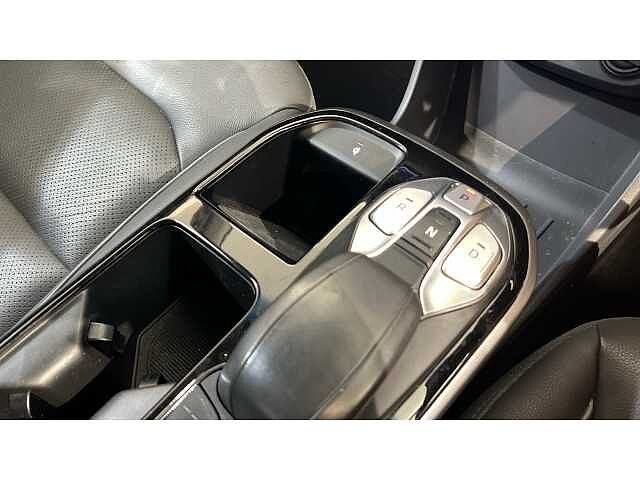 Hyundai Ioniq IONIQ 100kW Premium SE 38kWh 5dr Auto