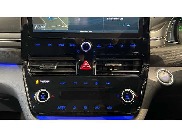 Hyundai Ioniq IONIQ 1.6 GDi Hybrid Premium SE 5dr DCT