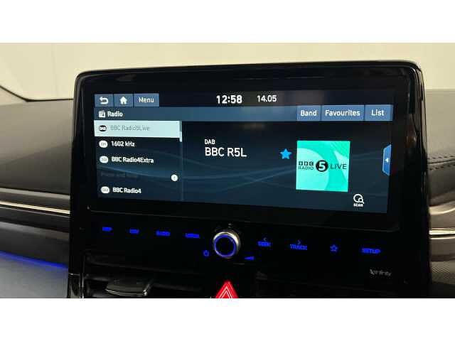 Hyundai Ioniq IONIQ 1.6 GDi Hybrid Premium SE 5dr DCT