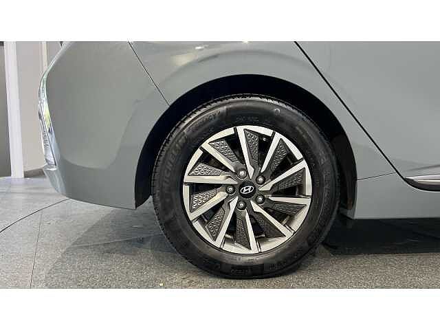 Hyundai Ioniq IONIQ 100kW Premium 38kWh 5dr Auto
