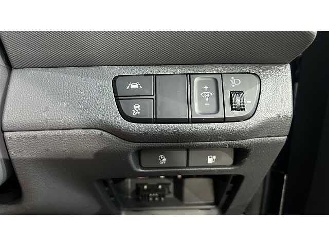 Hyundai Ioniq IONIQ 100kW Premium 38kWh 5dr Auto