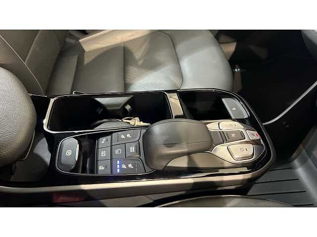 Hyundai Ioniq IONIQ 100kW Premium SE 38kWh 5dr Auto