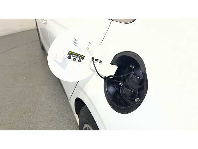 Hyundai Ioniq IONIQ 100kW Premium SE 38kWh 5dr Auto