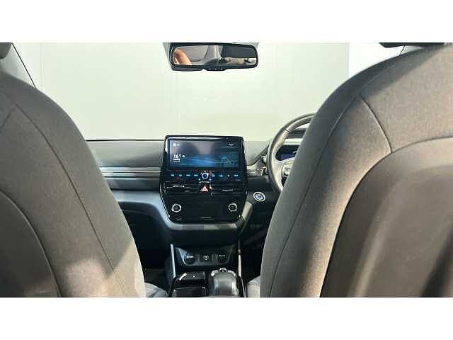 Hyundai Ioniq Ioniq HAT 38.3 kWh Electric Premium