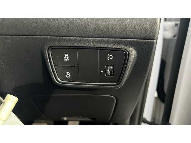 Hyundai TUCSON Tucson 1.6 T-gdi 150ps SE Connect Atlas White