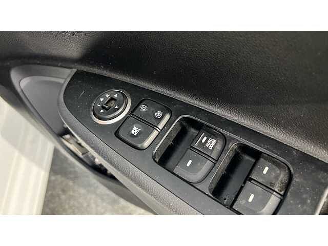Hyundai i10 I10 1.0 SE 5dr