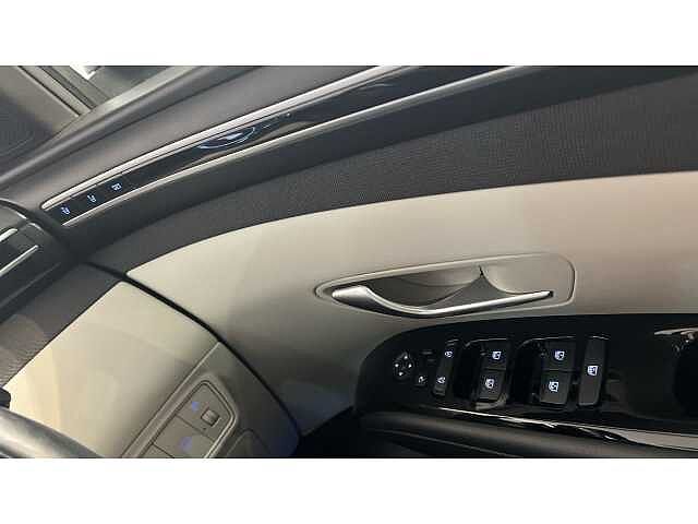 Hyundai TUCSON TUCSON 1.6 TGDi Hybrid 230 Ultimate 5dr 2WD Auto Phantom Black