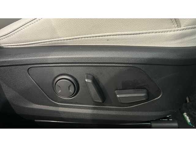 Hyundai TUCSON TUCSON 1.6 TGDi Hybrid 230 Ultimate 5dr 2WD Auto Phantom Black
