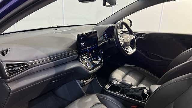 Hyundai Ioniq IONIQ 100kW Premium 38kWh 5dr Auto