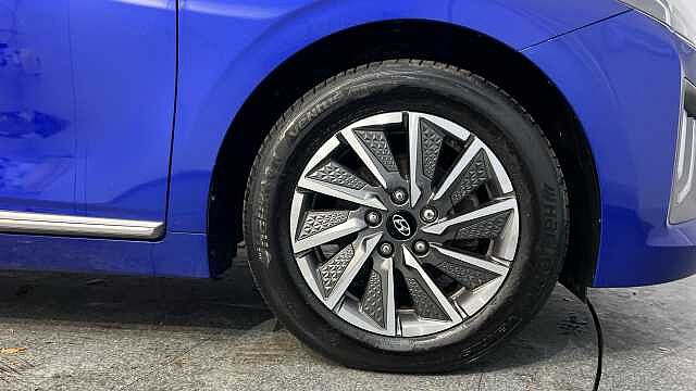 Hyundai Ioniq IONIQ 100kW Premium 38kWh 5dr Auto