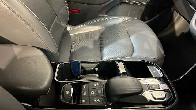Hyundai Ioniq IONIQ 100kW Premium 38kWh 5dr Auto