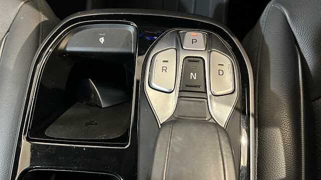 Hyundai Ioniq IONIQ 100kW Premium 38kWh 5dr Auto