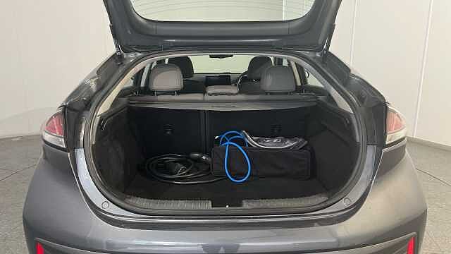 Hyundai Ioniq IONIQ 100kW Premium 38kWh 5dr Auto