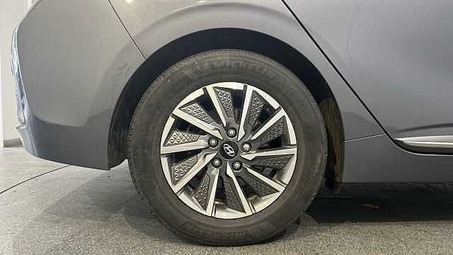 Hyundai Ioniq IONIQ 100kW Premium 38kWh 5dr Auto