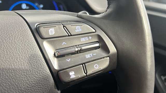 Hyundai Ioniq IONIQ 100kW Premium 38kWh 5dr Auto