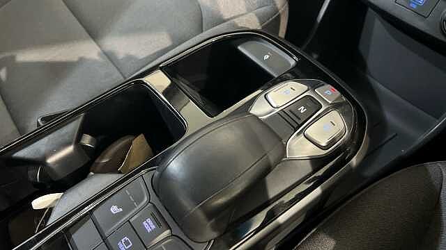 Hyundai Ioniq IONIQ 100kW Premium 38kWh 5dr Auto