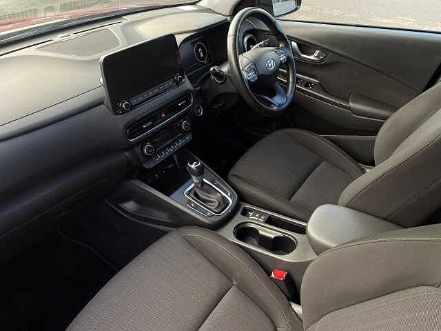 Hyundai KONA HYBRID 1.6 h-GDi Premium SUV 5dr Petrol Hybrid DCT Euro 6 (s/s) (141 ps) Red