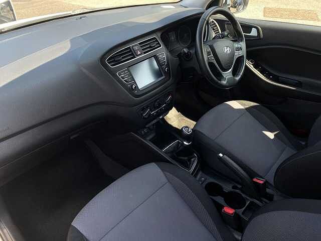 Hyundai i20 1.2 MPi SE 5dr