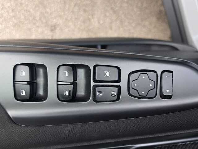 Hyundai KONA Hybrid 1.6 GDi Hybrid SE Connect 5dr DCT