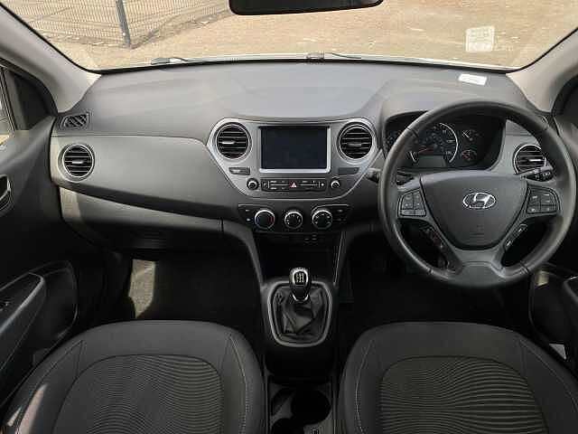 Hyundai i10 1.0 Play 5dr