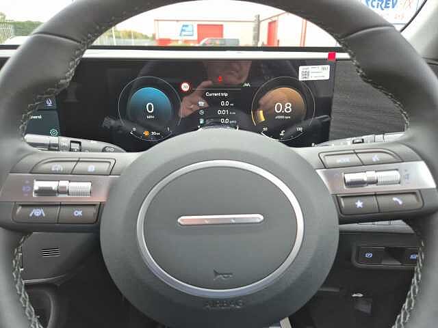 Hyundai KONA 1.0T 100 Ultimate 5dr Black