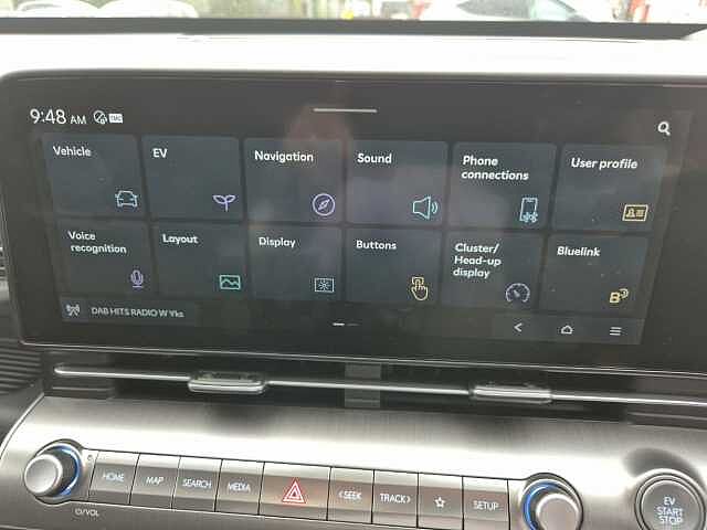 Hyundai KONA E (218ps) Ultimate White