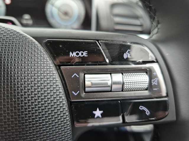 Hyundai INSTER 85kW 01 49kWh 5dr Auto Black