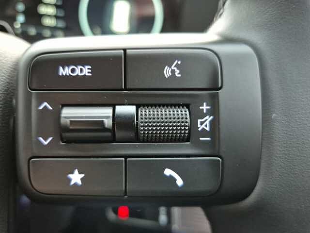 Hyundai SANTA FE 1.6 TGDi Plug-in Hybrid Calligraphy 5dr 4WD Auto Black