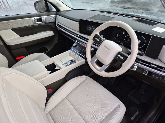 Hyundai SANTA FE 1.6 TGDi Hybrid Ultimate 5dr Auto Black