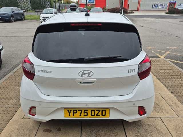 Hyundai I10 1.2 [79] Premium 5dr Auto [Nav] White