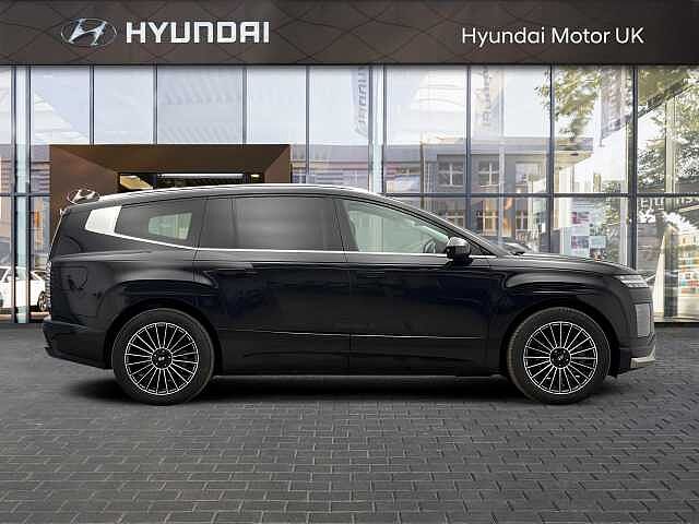 Hyundai IONIQ 9 226kW Calligraphy 110kWh 5dr AWD Auto