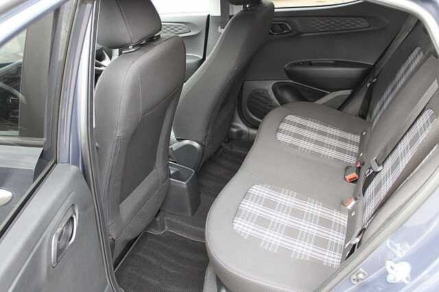 Hyundai I10 1.0 Premium Euro 6 (s/s) 5dr Grey