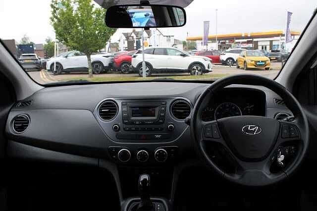 Hyundai I10 1.2 SE Auto Euro 6 5dr White