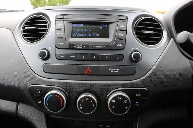 Hyundai I10 1.2 SE Auto Euro 6 5dr White