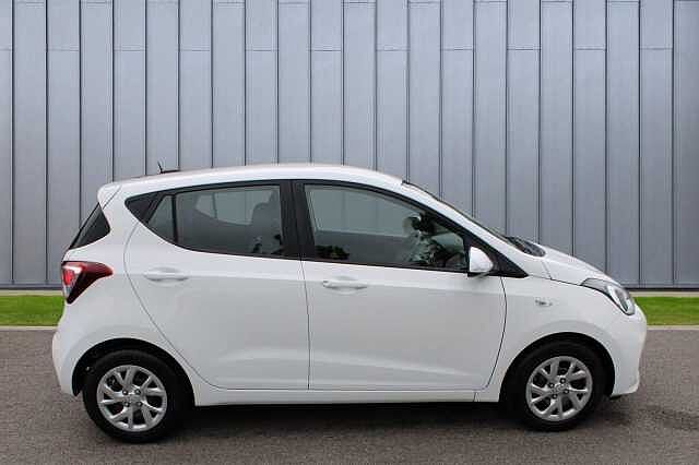 Hyundai I10 1.2 SE Auto Euro 6 5dr White