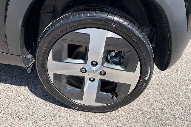 Hyundai INSTER Long Range 49kWh 02 Auto 5dr Black
