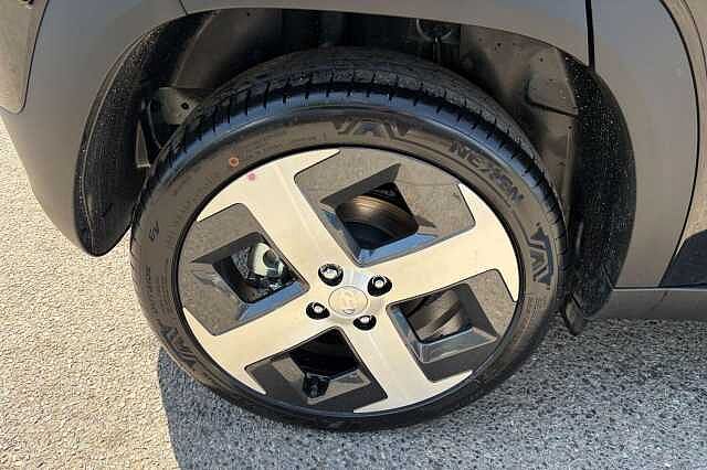 Hyundai INSTER Long Range 49kWh 02 Auto 5dr Black