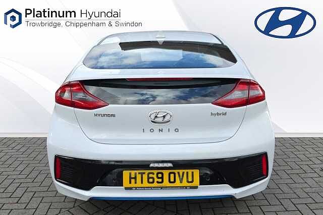 Hyundai IONIQ 1.6 GDi Hybrid Premium 5dr DCT